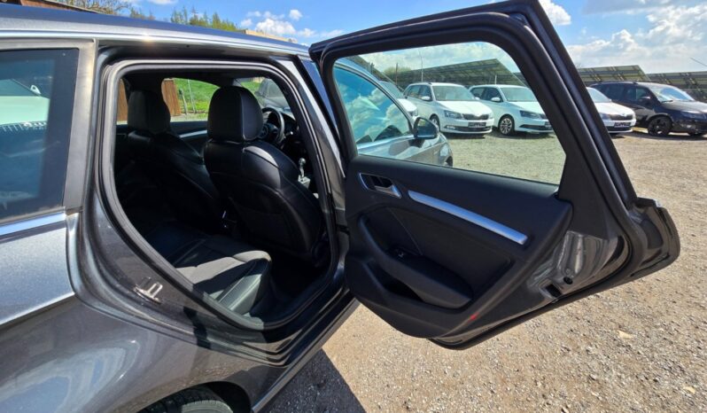 
								Audi A3 1.4 TFSi Sportback E-Tron 2015 full									