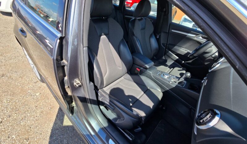 
								Audi A3 1.4 TFSi Sportback E-Tron 2015 full									