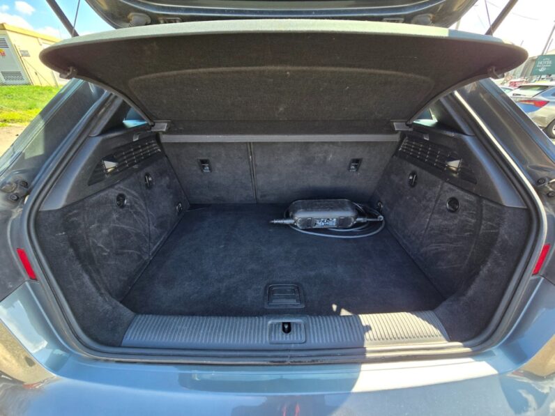 
								Audi A3 1.4 TFSi Sportback E-Tron 2015 full									