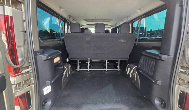 
								Renault Trafic 1.6 DCi 8.místné,nové CZ 2020 full									