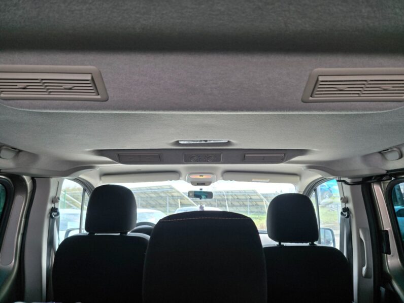 
								Renault Trafic 1.6 DCi 8.místné,nové CZ 2020 full									