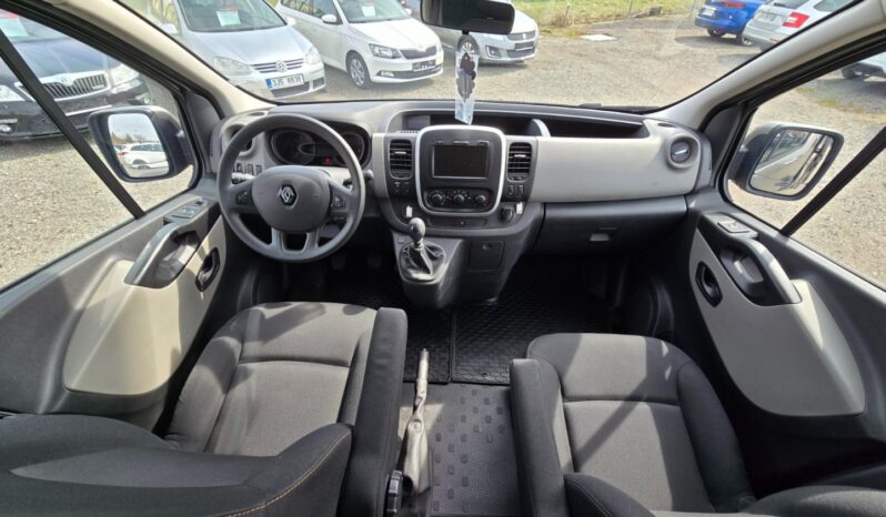 
								Renault Trafic 1.6 DCi 8.místné,nové CZ 2020 full									