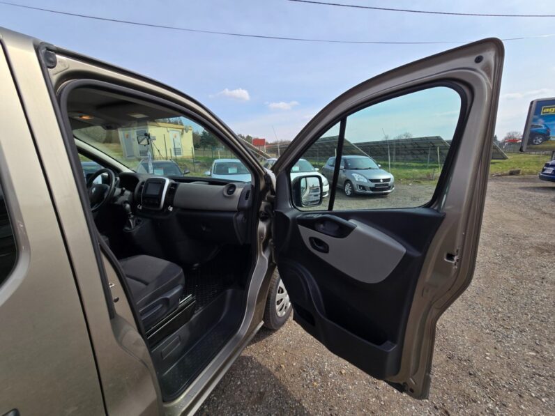 
								Renault Trafic 1.6 DCi 8.místné,nové CZ 2020 full									