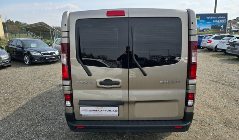 
								Renault Trafic 1.6 DCi 8.místné,nové CZ 2020 full									