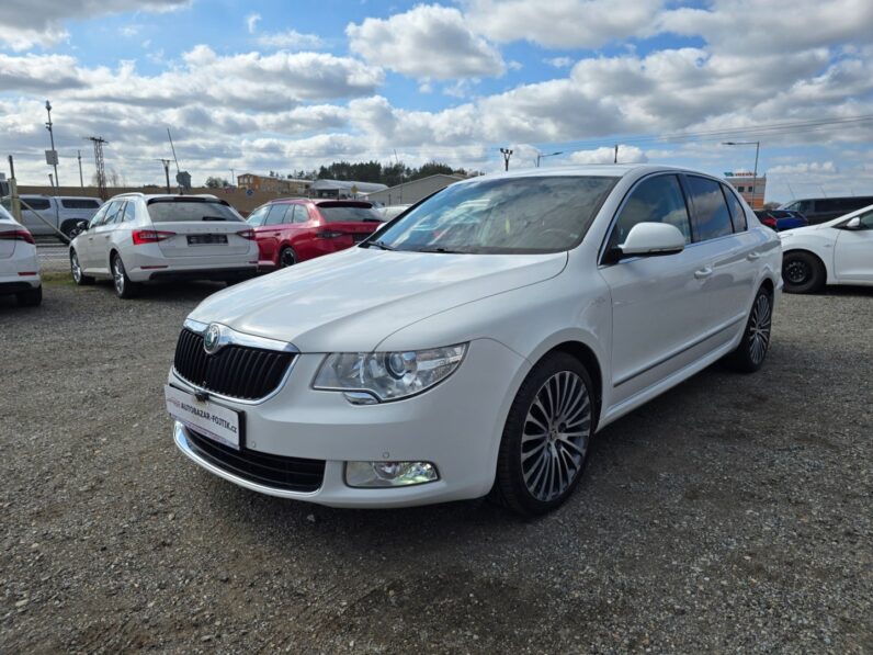 
								Škoda Superb 2.0 TDI 125KW Laurin & Klement 2013 full									