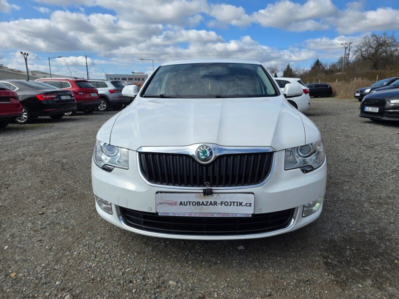 
								Škoda Superb 2.0 TDI 125KW Laurin & Klement 2013 full									
