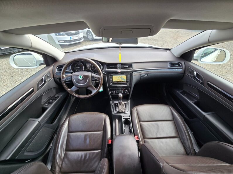 
								Škoda Superb 2.0 TDI 125KW Laurin & Klement 2013 full									