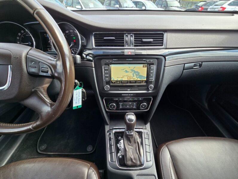 
								Škoda Superb 2.0 TDI 125KW Laurin & Klement 2013 full									