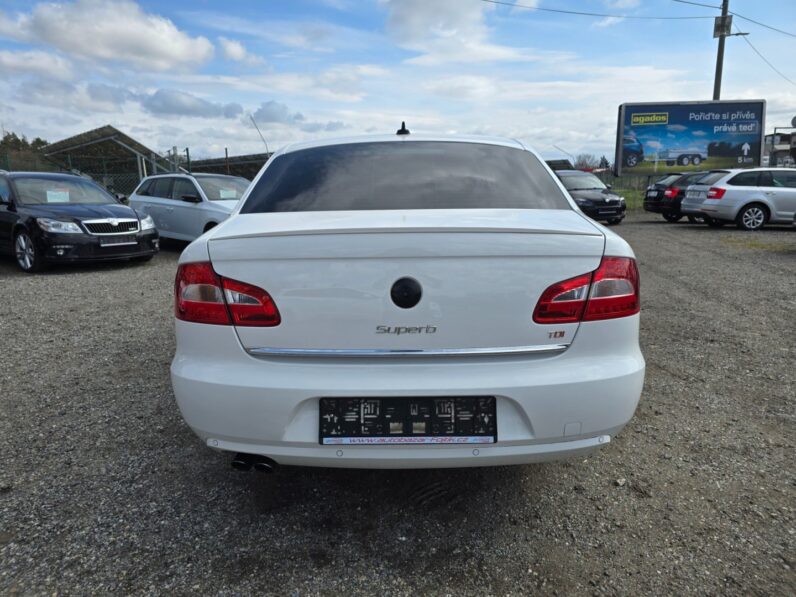 
								Škoda Superb 2.0 TDI 125KW Laurin & Klement 2013 full									