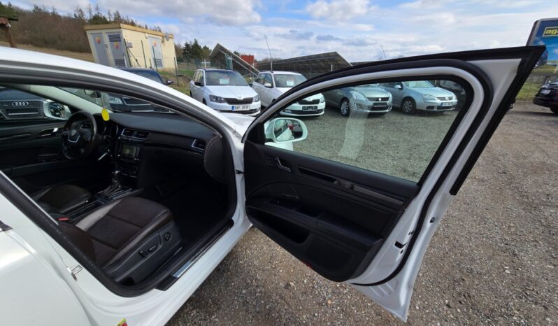 
								Škoda Superb 2.0 TDI 125KW Laurin & Klement 2013 full									