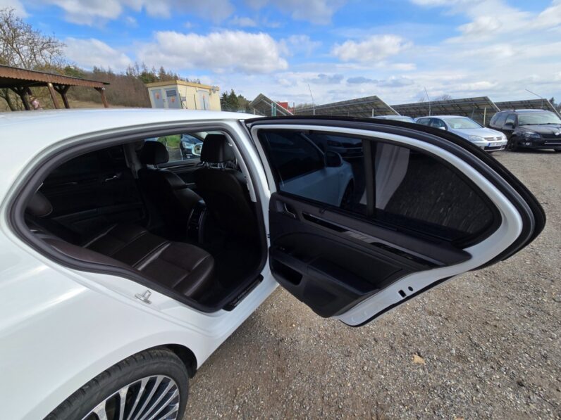 
								Škoda Superb 2.0 TDI 125KW Laurin & Klement 2013 full									