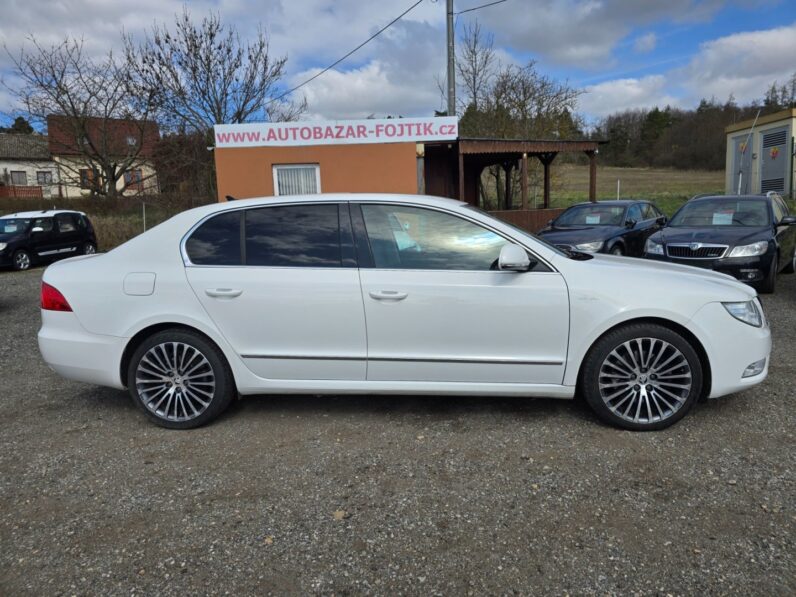 
								Škoda Superb 2.0 TDI 125KW Laurin & Klement 2013 full									