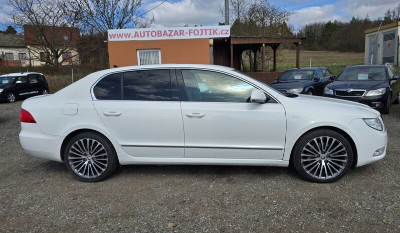 
								Škoda Superb 2.0 TDI 125KW Laurin & Klement 2013 full									