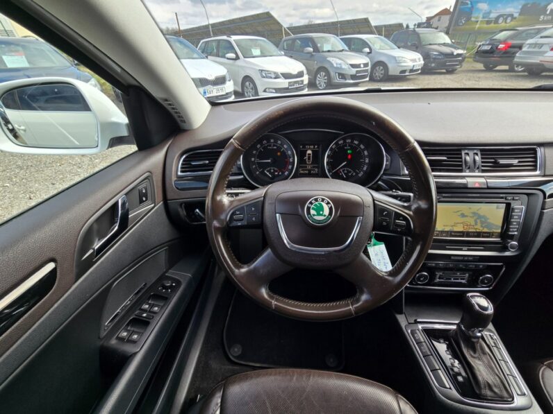 
								Škoda Superb 2.0 TDI 125KW Laurin & Klement 2013 full									
