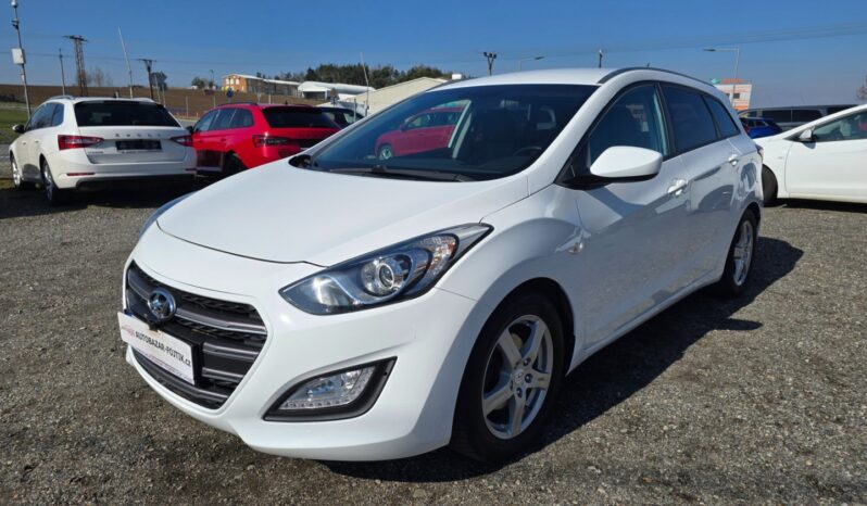 
								Hyundai i30 2016 – 1.6 CRDi ,nové CZ ,serviska full									