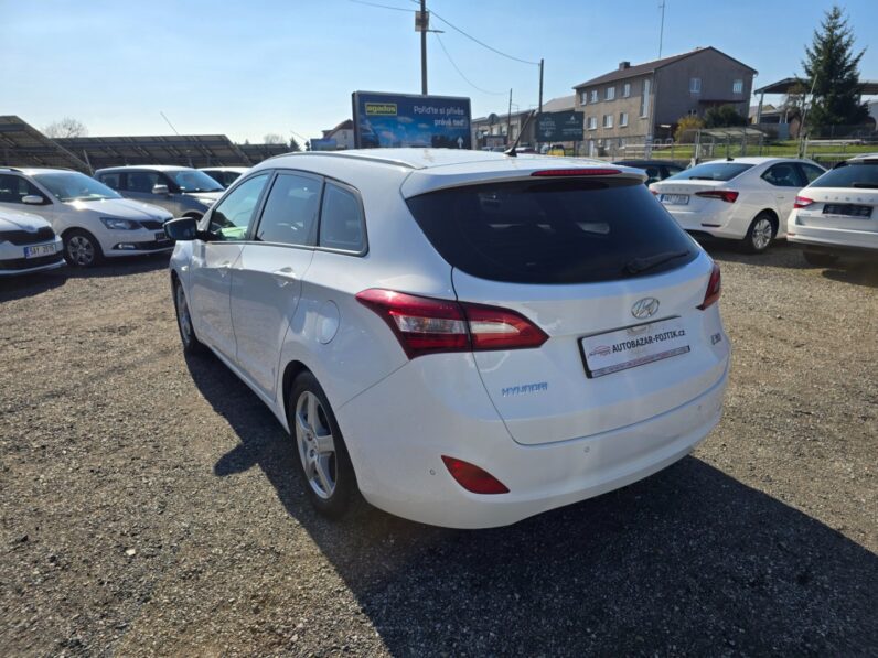 
								Hyundai i30 2016 – 1.6 CRDi ,nové CZ ,serviska full									