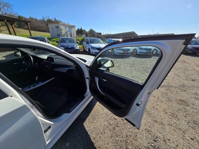 
								BMW Řada 1 118D 110KW Mpacket 2016 full									