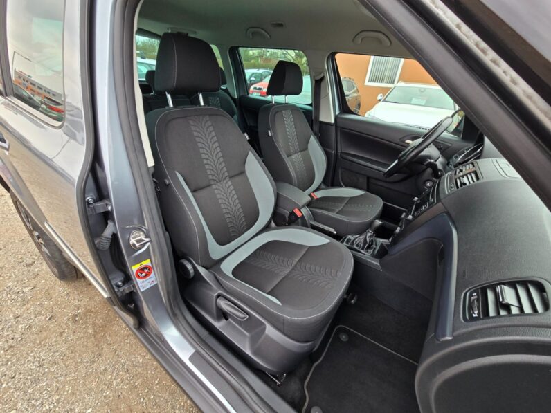 
								Škoda Yeti 2.0 TDi 81KW Adventure 2013 full									