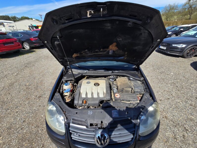 
								Volkswagen Golf 2.0 TDi 100KW bez DPF GT Sport 2007 full									