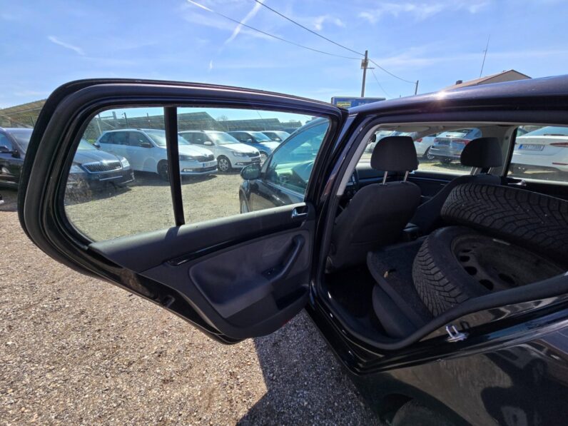 
								Volkswagen Golf 2.0 TDi 100KW bez DPF GT Sport 2007 full									