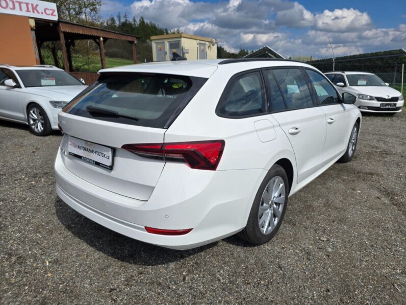 
								Škoda Octavia 1.5 TGi 96KW Ambiente 2023 full									