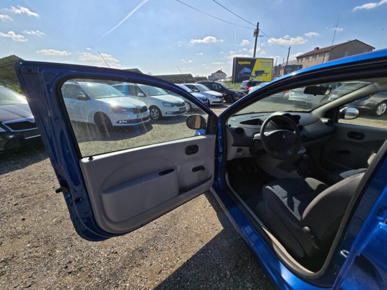 
								Renault Twingo 1.2 43KW klima garance km 2007 full									