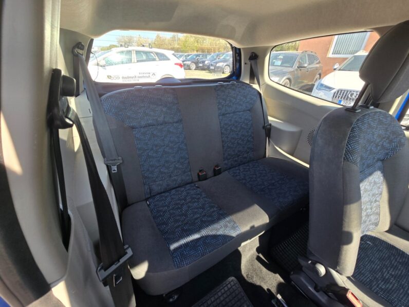 
								Renault Twingo 1.2 43KW klima garance km 2007 full									