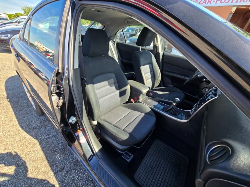 
								Mazda 6 1.8i 16V 88 KW aut.klima,tažné 2006 full									