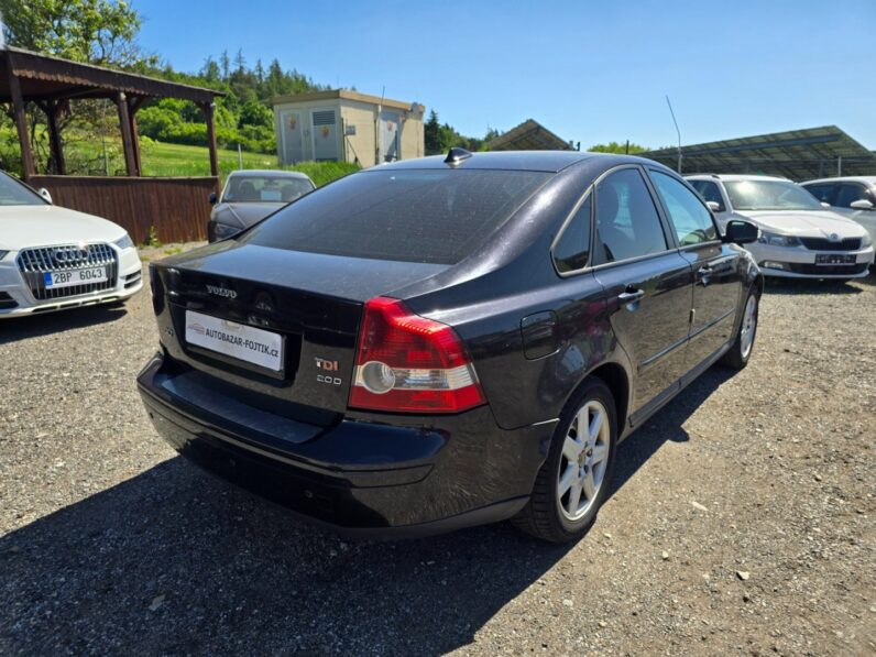 
								Volvo S40 2007 full									