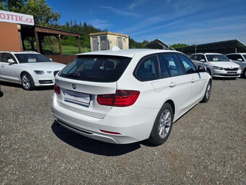 
								BMW Řada 3 316D Sport 2013 full									