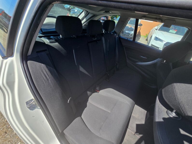 
								BMW Řada 3 316D Sport 2013 full									