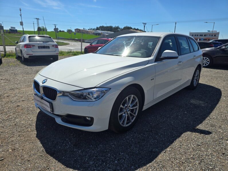 
								BMW Řada 3 316D Sport 2013 full									