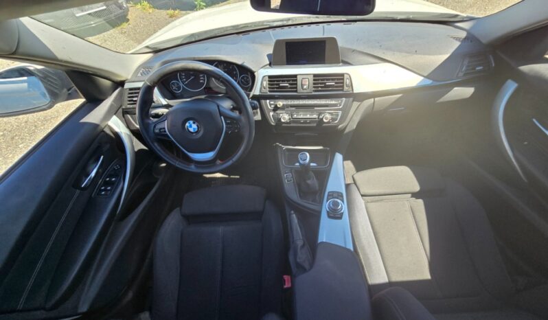 
								BMW Řada 3 316D Sport 2013 full									