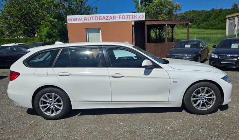 
								BMW Řada 3 316D Sport 2013 full									