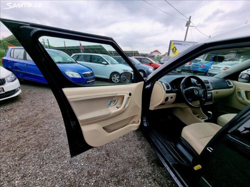 
								Škoda Roomster 1,2 12V HTP Comfort,2 sady kol 2007 full									
