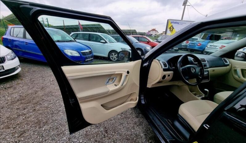 
								Škoda Roomster 1,2 12V HTP Comfort,2 sady kol 2007 full									