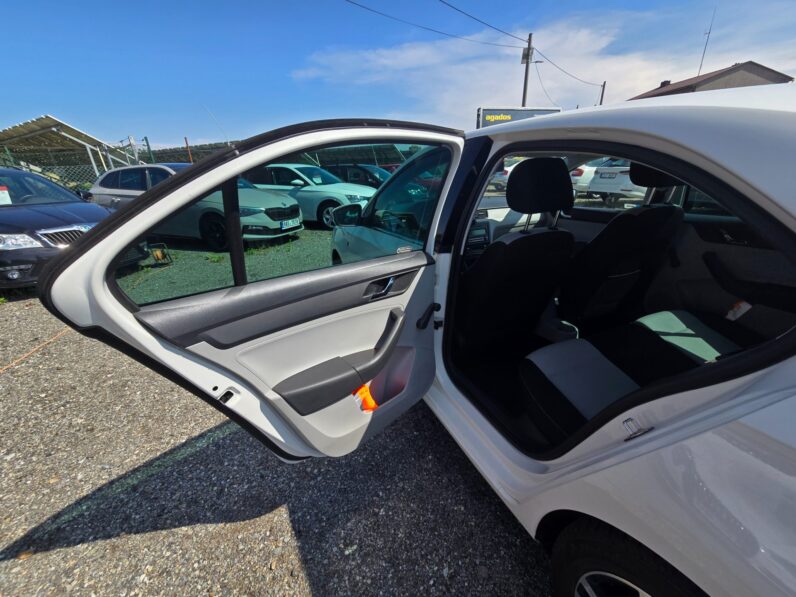 
								Škoda Rapid 1.2 TSi 63KW – 1.2 TSi 63KW aut.klima full									