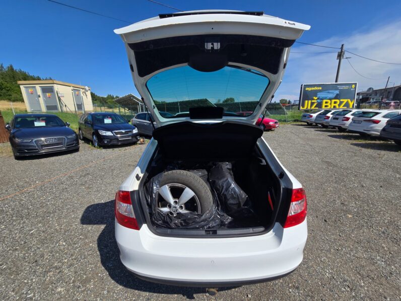 
								Škoda Rapid 1.2 TSi 63KW – 1.2 TSi 63KW aut.klima full									