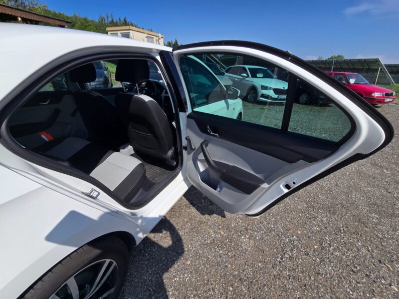 
								Škoda Rapid 1.2 TSi 63KW – 1.2 TSi 63KW aut.klima full									