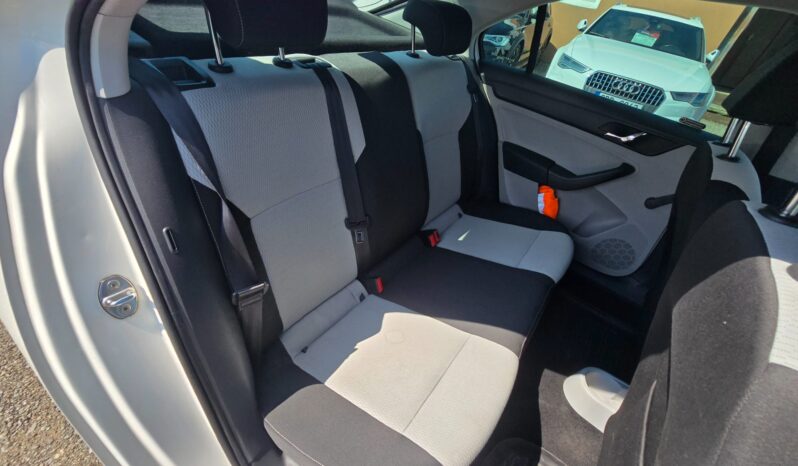 
								Škoda Rapid 1.2 TSi 63KW – 1.2 TSi 63KW aut.klima full									