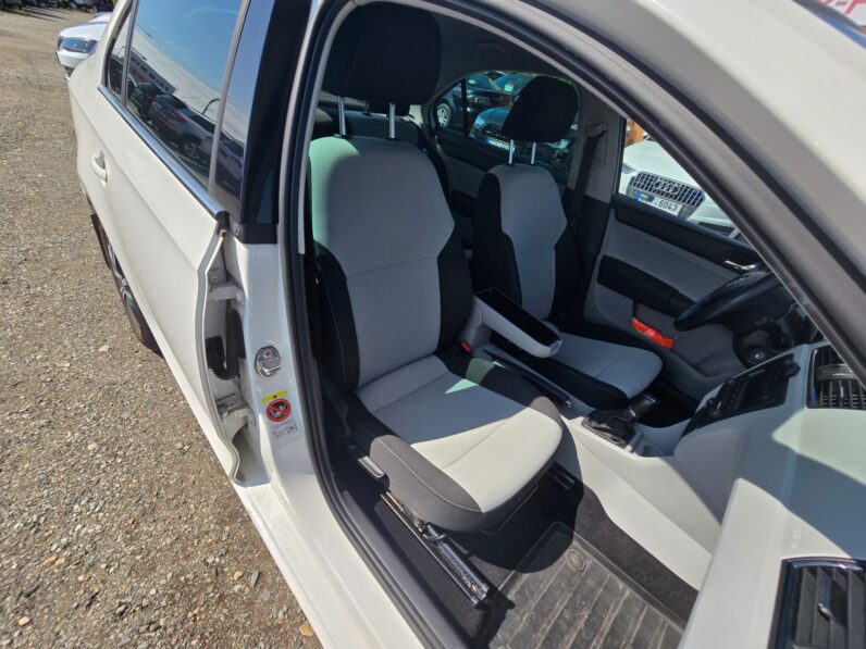 
								Škoda Rapid 1.2 TSi 63KW – 1.2 TSi 63KW aut.klima full									