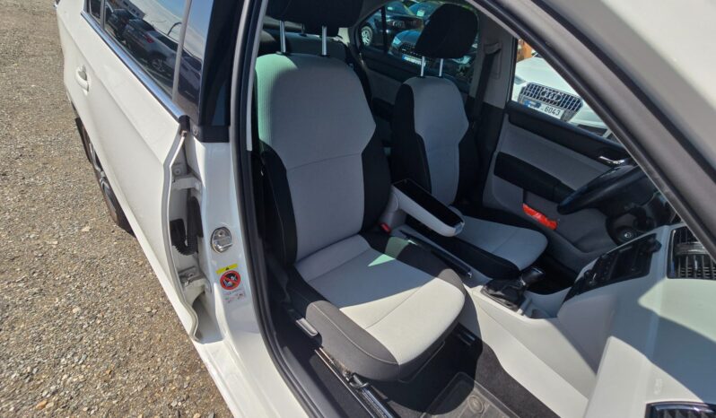 
								Škoda Rapid 1.2 TSi 63KW – 1.2 TSi 63KW aut.klima full									