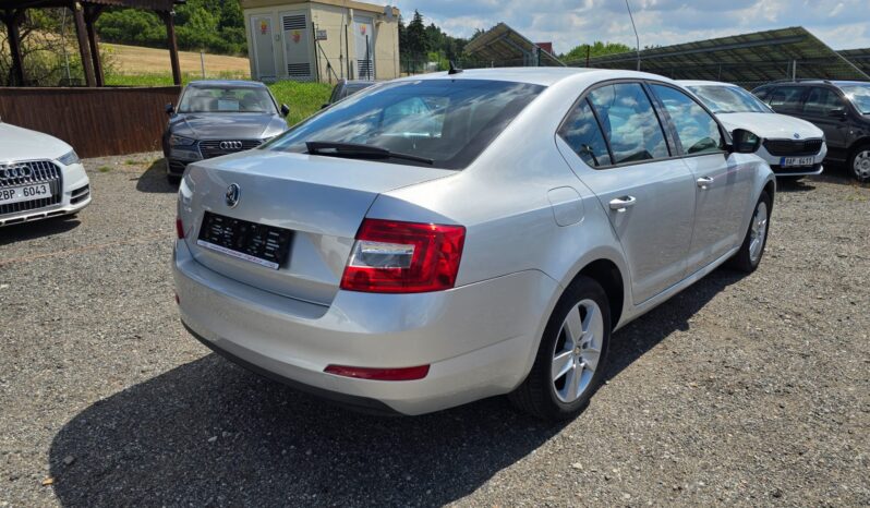 
								Škoda Octavia 2014 – 1.6 TDi 77KW DSG Ambition full									