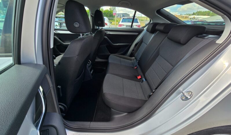 
								Škoda Octavia 2014 – 1.6 TDi 77KW DSG Ambition full									