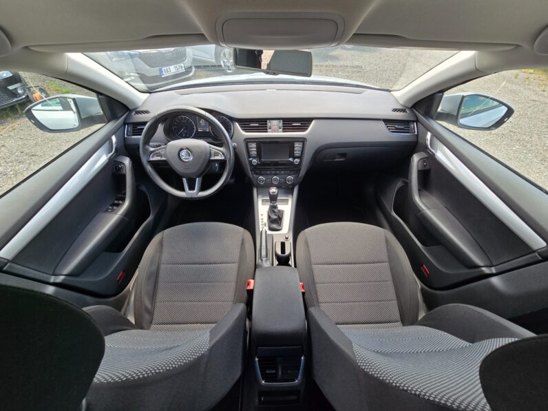 
								Škoda Octavia 2014 – 1.6 TDi 77KW DSG Ambition full									