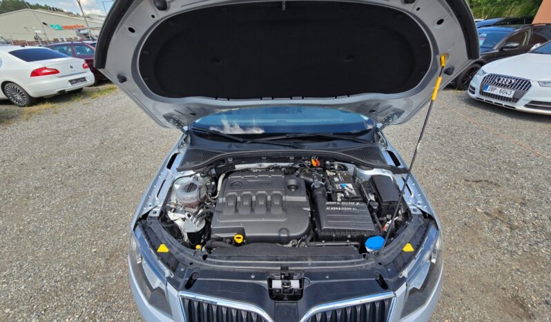 
								Škoda Octavia 2014 – 1.6 TDi 77KW DSG Ambition full									