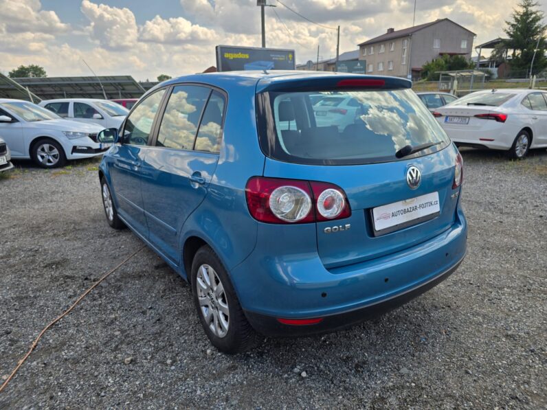 
								Volkswagen Golf Plus 2005 – 1.6 FSI Trend DSG full									
