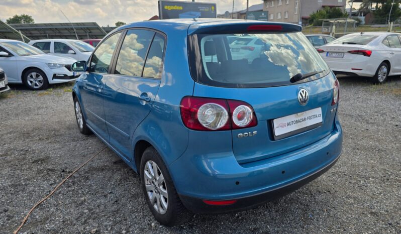 
								Volkswagen Golf Plus 2005 – 1.6 FSI Trend DSG full									