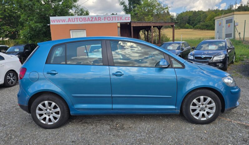 
								Volkswagen Golf Plus 2005 – 1.6 FSI Trend DSG full									