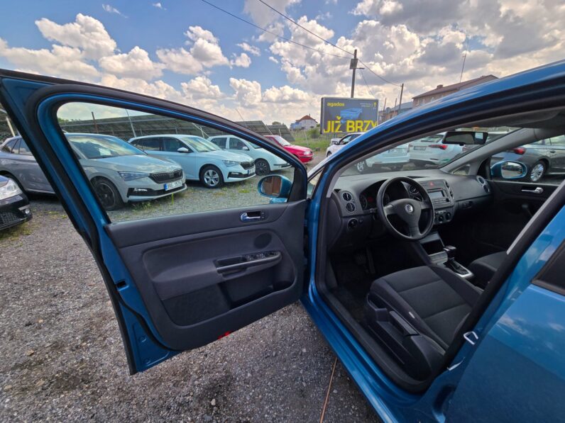 
								Volkswagen Golf Plus 2005 – 1.6 FSI Trend DSG full									